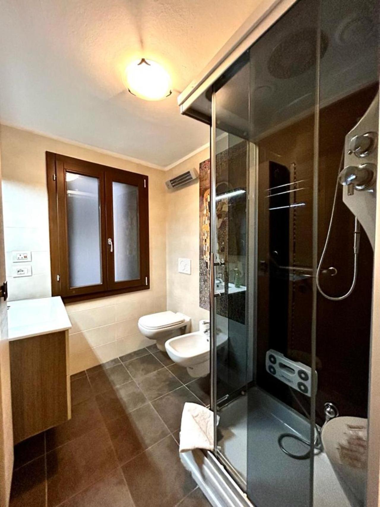 Grimaldi Apartments San Marco & Castello Венеція Екстер'єр фото